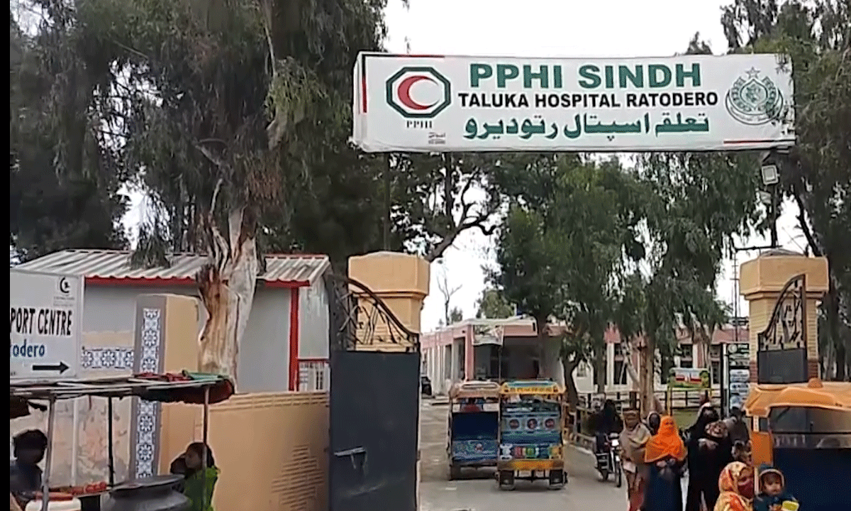 رتوديرو :  روڊ حادثي جو زخمي زخمن جا سور نه سهندي فوت